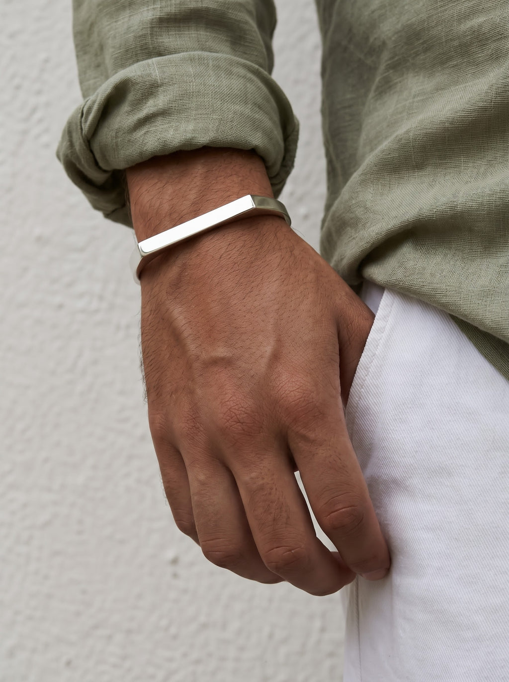 Hammer Cuff