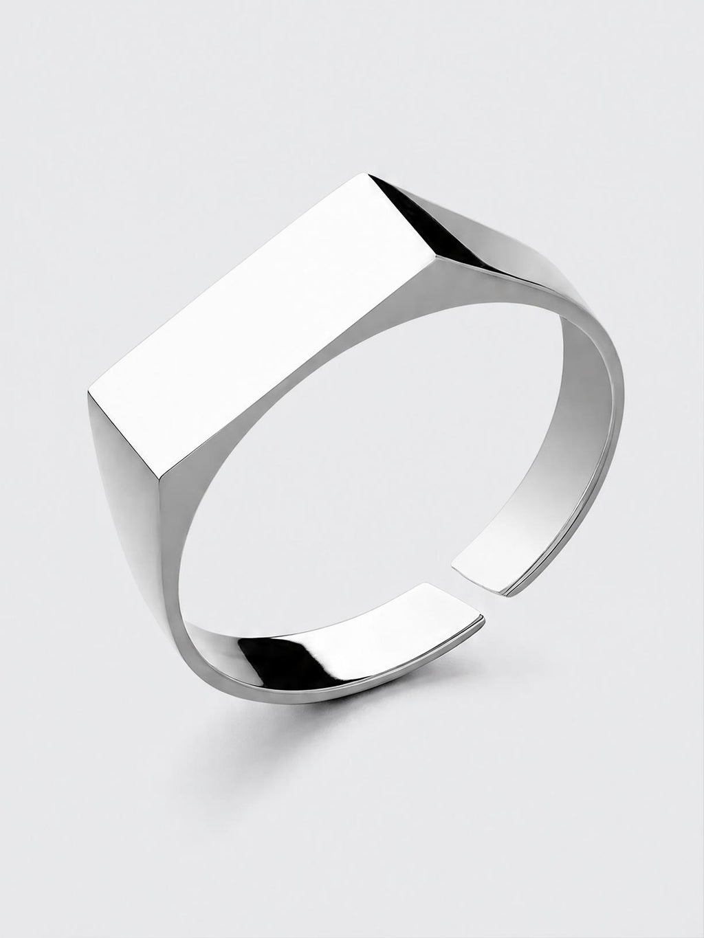Hammer Ring