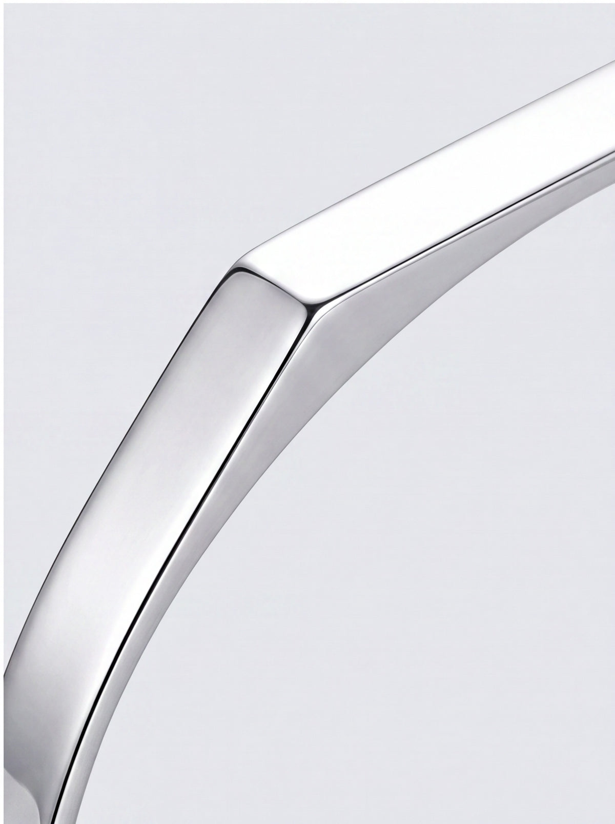 Hammer Cuff